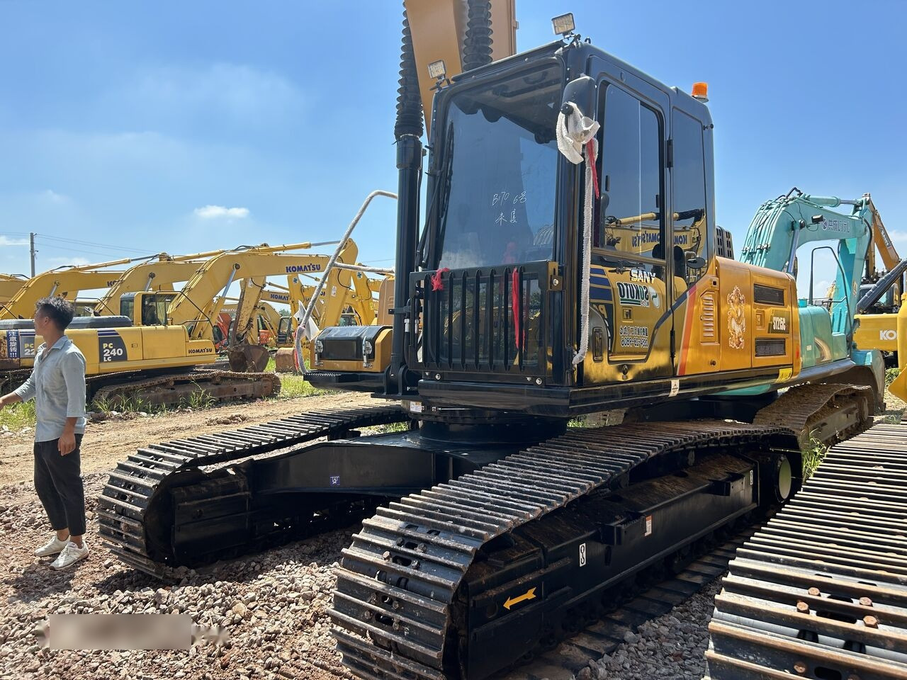 Sany SY215C PRO - Pásové rýpadlo: obrázek 1 Sany SY215C PRO - Pásové rýpadlo: obrázek 1