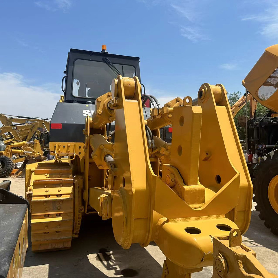 Shantui SD32 - Buldozer: obrázek 5 Shantui SD32 - Buldozer: obrázek 5