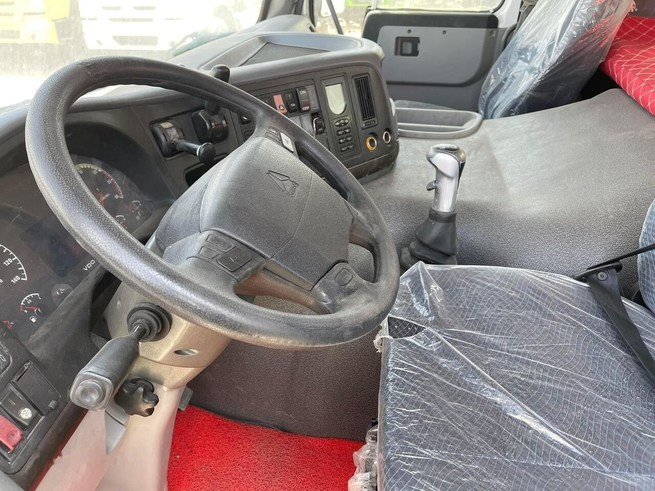 Howo Used 371 6X4 - Tahač: obrázek 5 Howo Used 371 6X4 - Tahač: obrázek 5