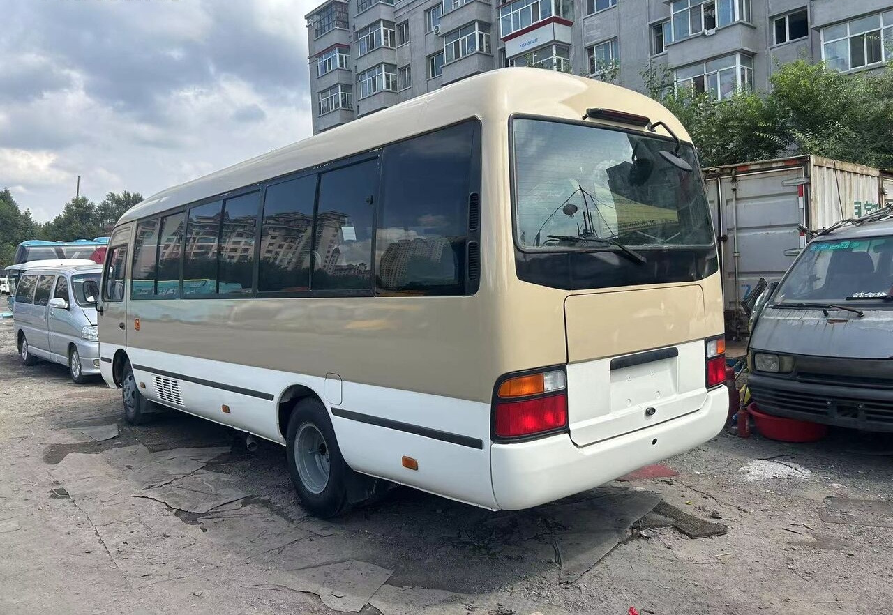 Toyota Coaster 1HZ - Autobus příměstský: obrázek 2 Toyota Coaster 1HZ - Autobus příměstský: obrázek 2