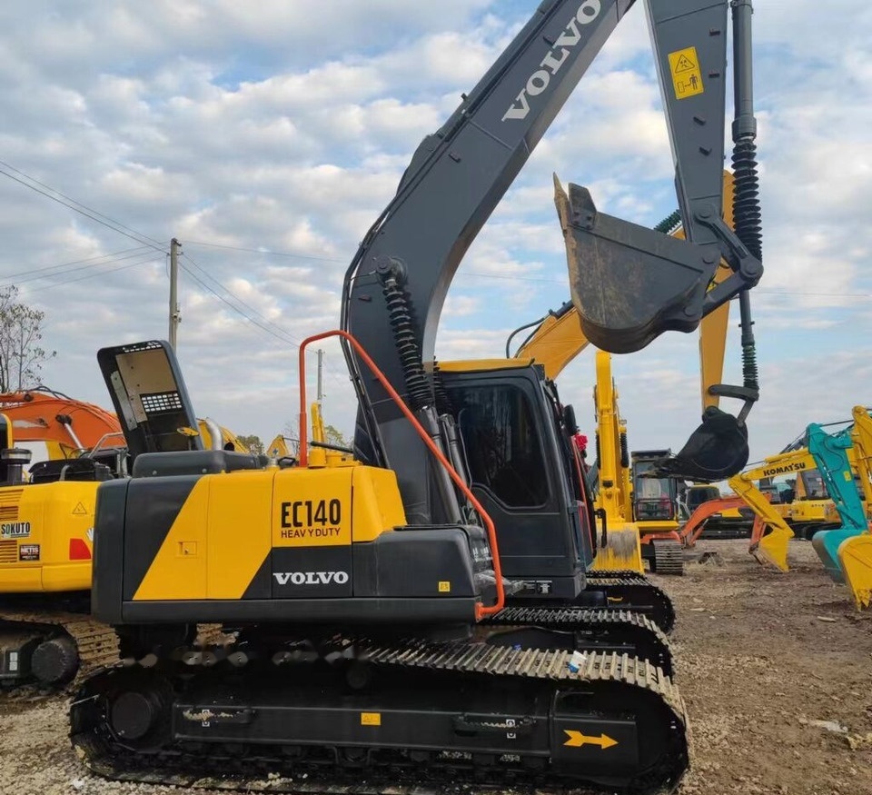 Volvo EC140 - Pásové rýpadlo: obrázek 3 Volvo EC140 - Pásové rýpadlo: obrázek 3