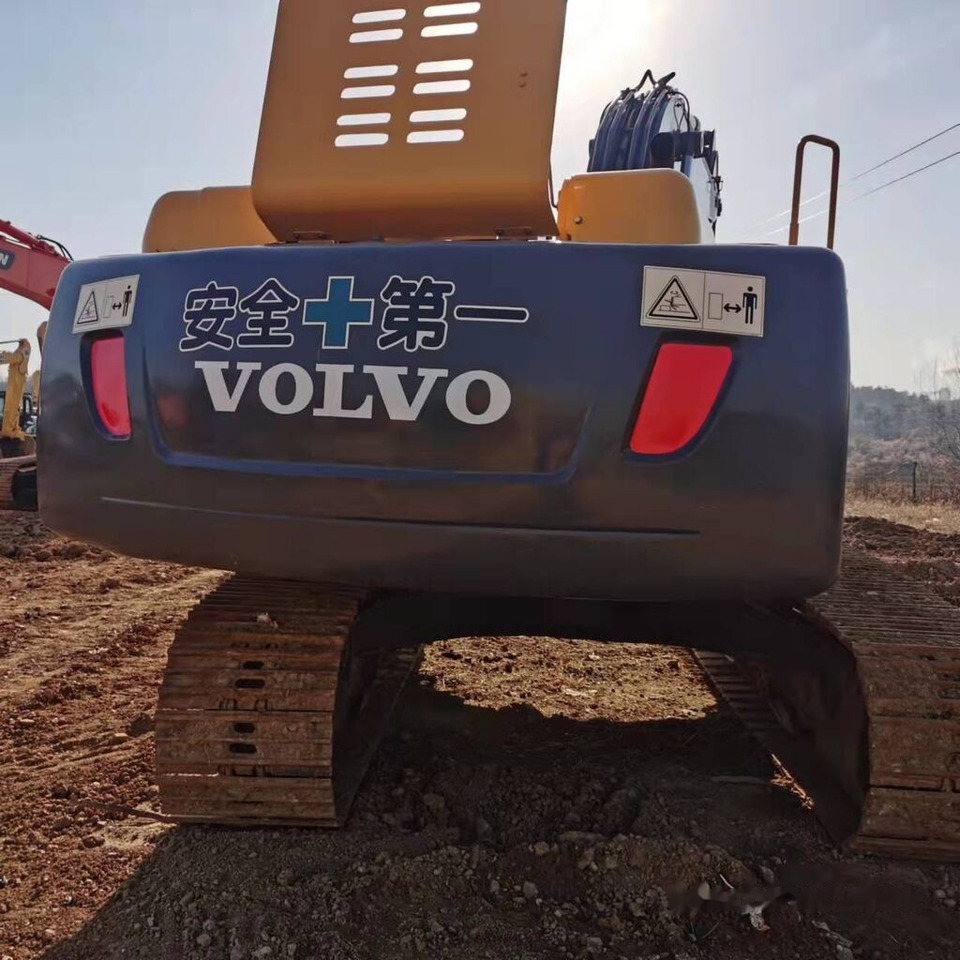 Volvo EC210BLC - Pásové rýpadlo: obrázek 3 Volvo EC210BLC - Pásové rýpadlo: obrázek 3