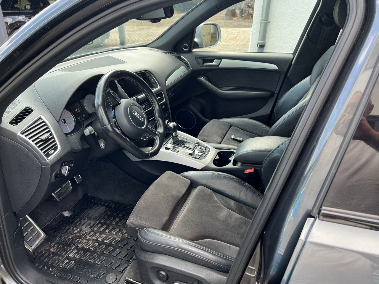 Audi SQ5 3.0 TDI quattro - SUV: obrázek 2 Audi SQ5 3.0 TDI quattro - SUV: obrázek 2
