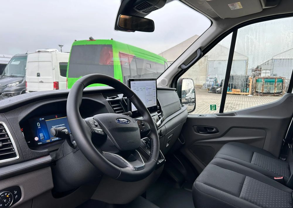 Nový Minibus, Mikrobus Ford Transit: obrázek 11