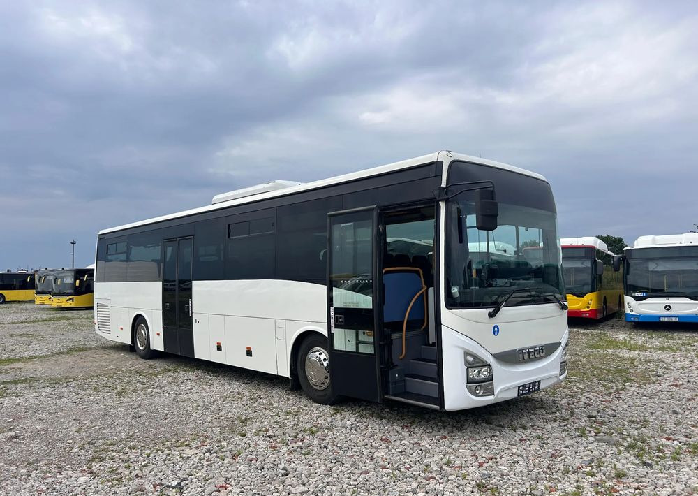 Iveco Crossway - Autobus příměstský: obrázek 2 Iveco Crossway - Autobus příměstský: obrázek 2