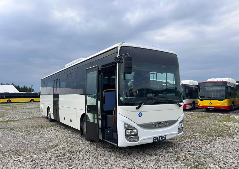 Iveco Crossway - Autobus příměstský: obrázek 1 Iveco Crossway - Autobus příměstský: obrázek 1