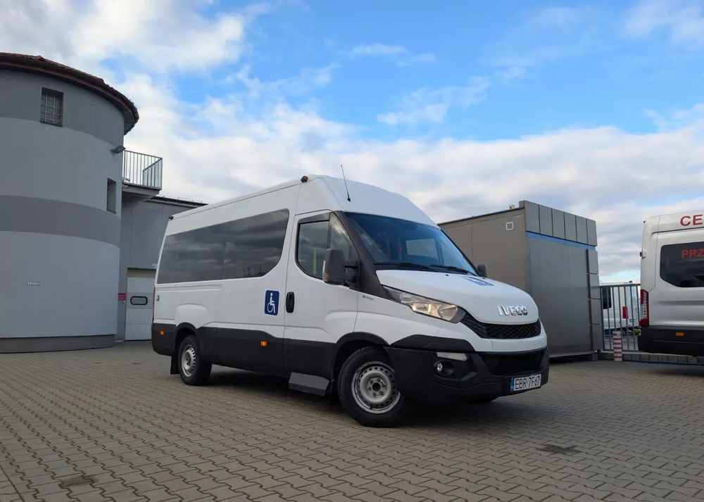 Iveco Daily - Minibus, Mikrobus: obrázek 1 Iveco Daily - Minibus, Mikrobus: obrázek 1