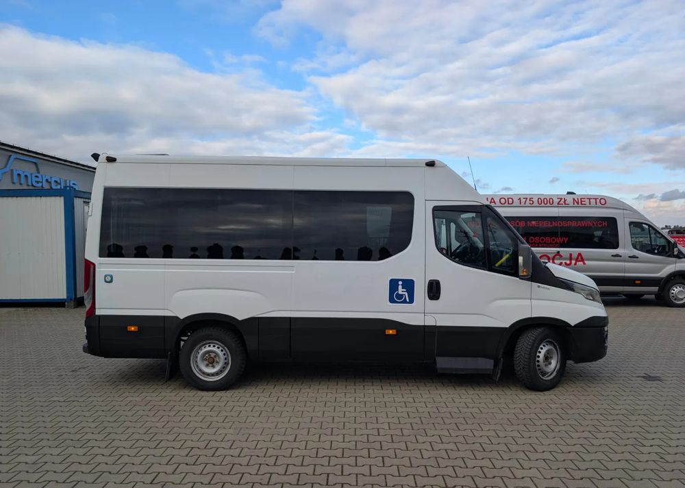 Iveco Daily - Minibus, Mikrobus: obrázek 2 Iveco Daily - Minibus, Mikrobus: obrázek 2