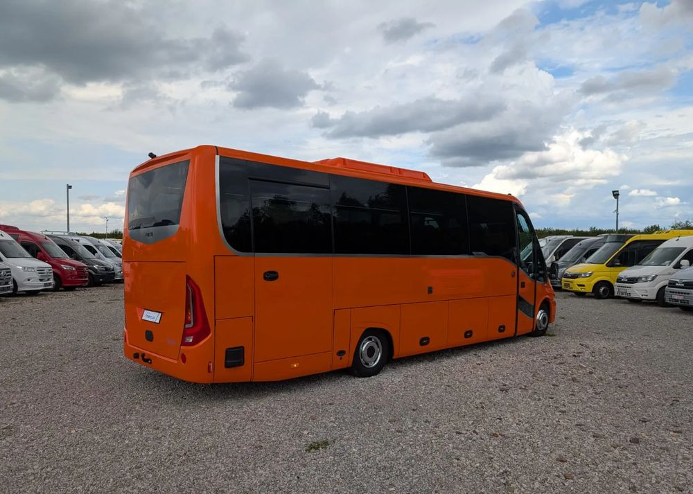 Iveco Daily - Turistický autobus: obrázek 5 Iveco Daily - Turistický autobus: obrázek 5