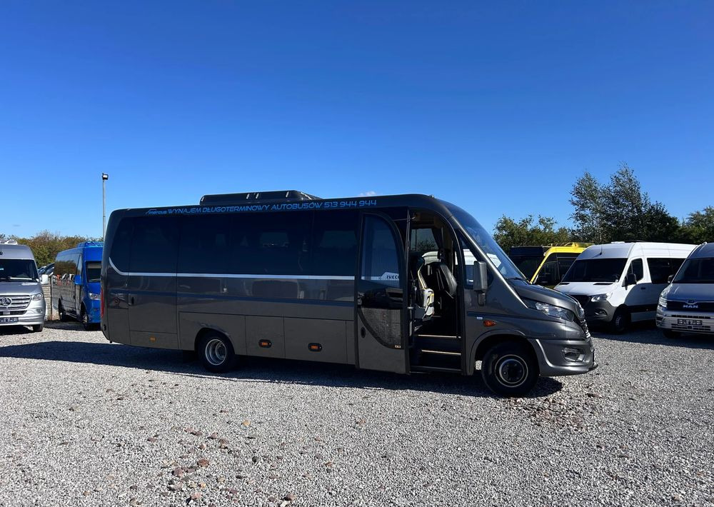 Minibus, Mikrobus Iveco Daily: obrázek 7