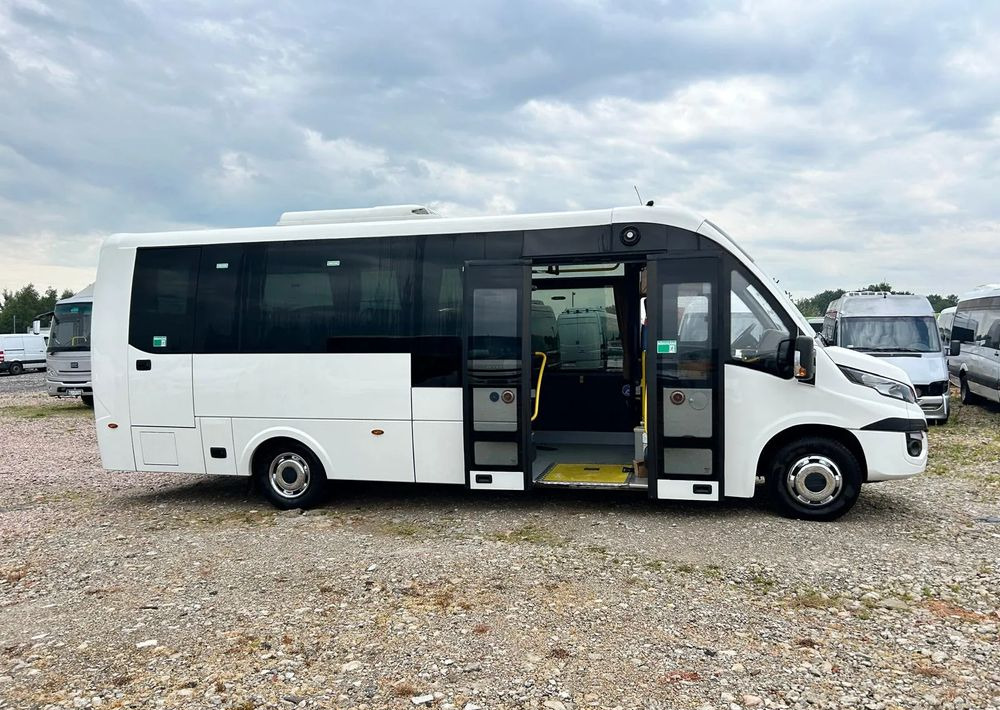 Iveco Daily Rosero City - Minibus, Mikrobus: obrázek 3 Iveco Daily Rosero City - Minibus, Mikrobus: obrázek 3