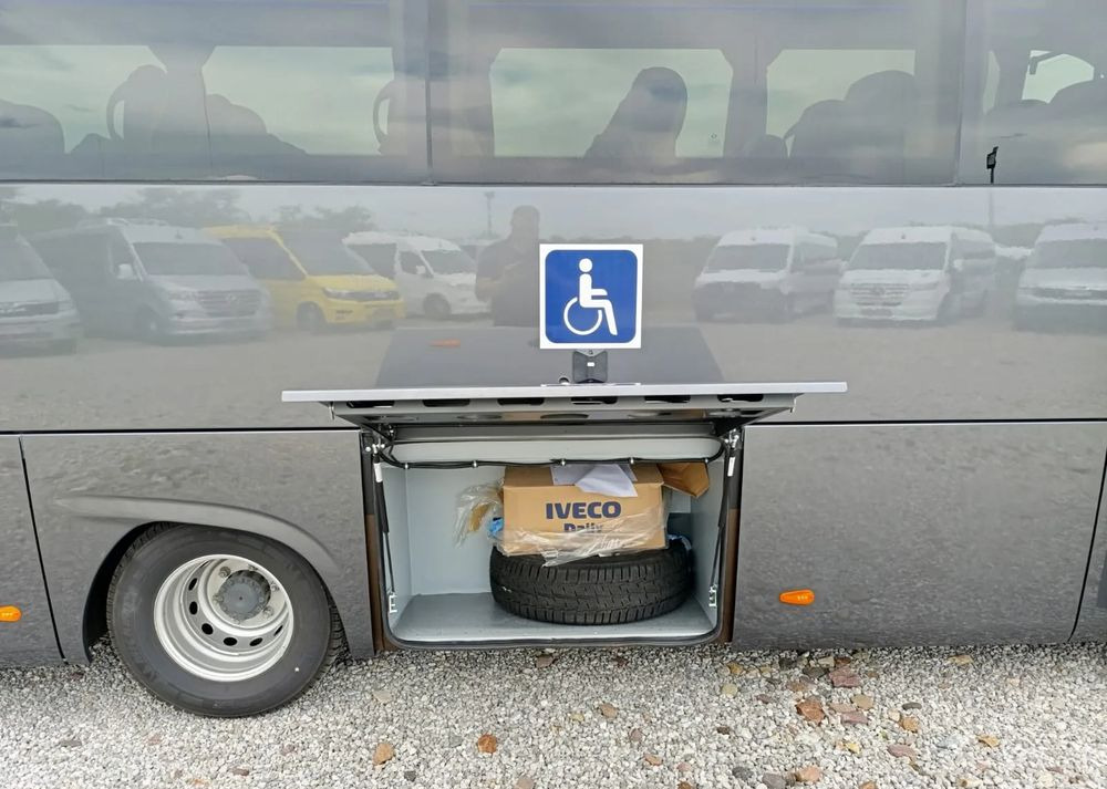 Iveco Mercus Daily 70C21 - Minibus, Mikrobus: obrázek 5 Iveco Mercus Daily 70C21 - Minibus, Mikrobus: obrázek 5