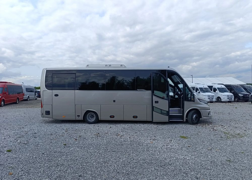 Iveco Mercus Daily 70C21 - Minibus, Mikrobus: obrázek 3 Iveco Mercus Daily 70C21 - Minibus, Mikrobus: obrázek 3