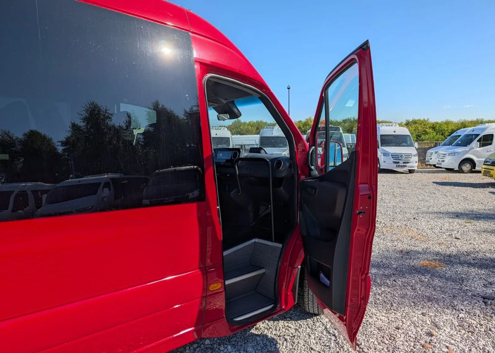 Nový Minibus, Mikrobus Mercedes-Benz Sprinter 517: obrázek 13