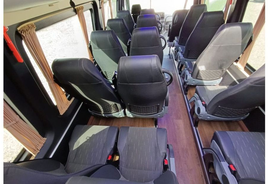 Minibus, Mikrobus Mercedes-Benz Sprinter 519: obrázek 16