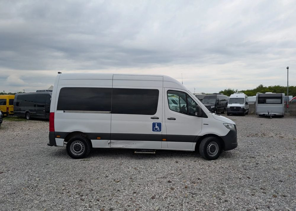 Mercedes-Benz Sprinter - Minibus, Elektrický autobus: obrázek 2 Mercedes-Benz Sprinter - Minibus, Elektrický autobus: obrázek 2
