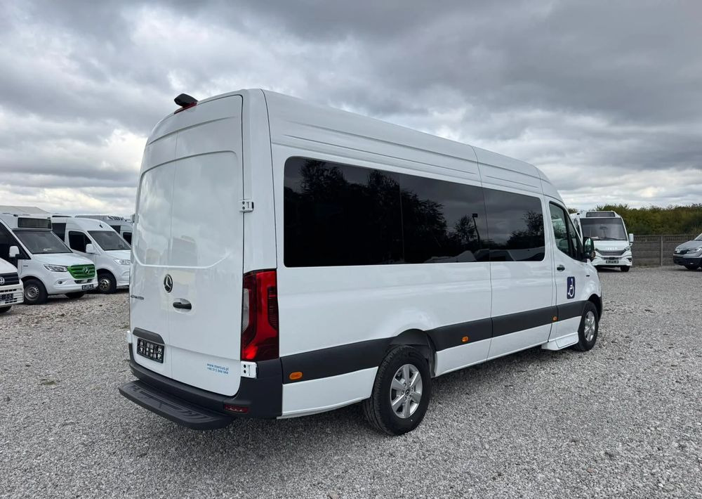 Mercedes-Benz Sprinter - Minibus, Elektrický autobus: obrázek 4 Mercedes-Benz Sprinter - Minibus, Elektrický autobus: obrázek 4