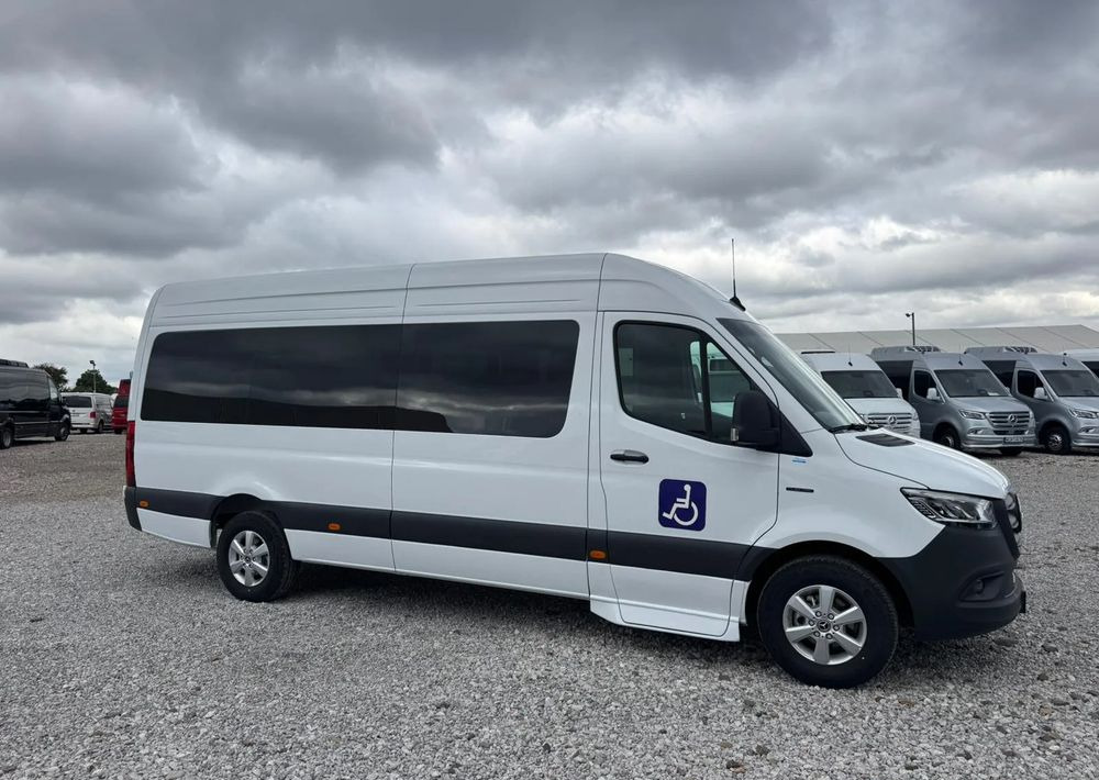 Mercedes-Benz Sprinter - Minibus, Elektrický autobus: obrázek 2 Mercedes-Benz Sprinter - Minibus, Elektrický autobus: obrázek 2