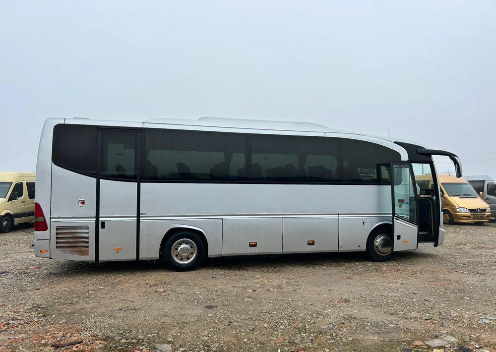 Mercedes-Benz Tourino - Turistický autobus: obrázek 4 Mercedes-Benz Tourino - Turistický autobus: obrázek 4