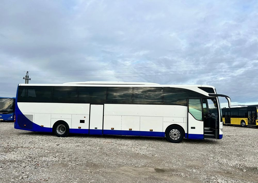 Mercedes-Benz Tourismo - Turistický autobus: obrázek 4 Mercedes-Benz Tourismo - Turistický autobus: obrázek 4
