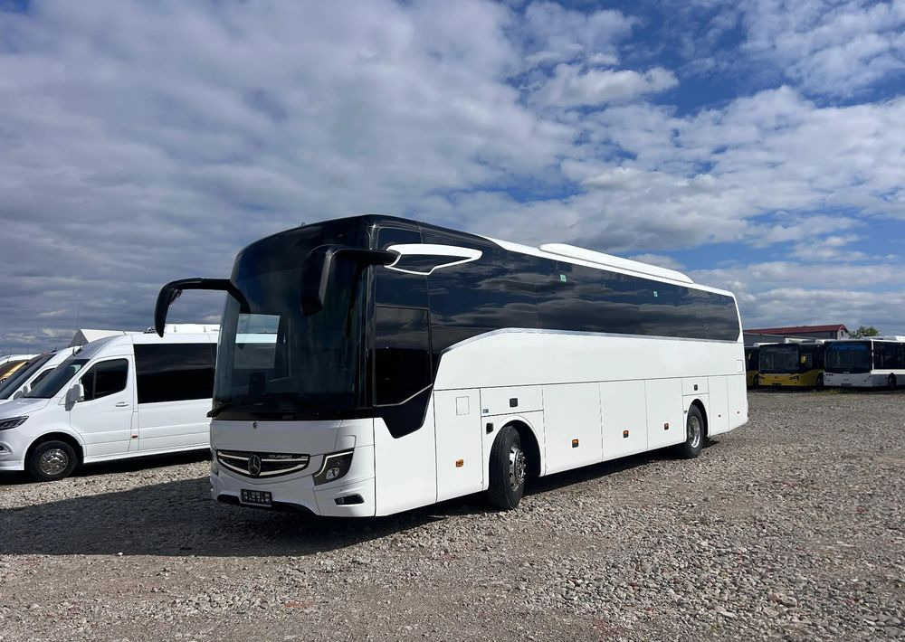 Mercedes-Benz Tourismo - Turistický autobus: obrázek 2 Mercedes-Benz Tourismo - Turistický autobus: obrázek 2