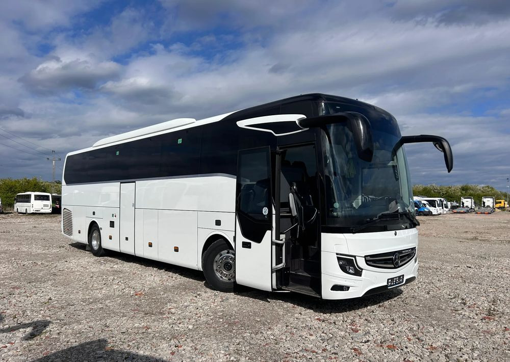 Mercedes-Benz Tourismo - Turistický autobus: obrázek 1 Mercedes-Benz Tourismo - Turistický autobus: obrázek 1