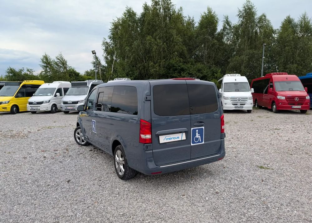 Minibus, Mikrobus Mercedes-Benz Vito: obrázek 8