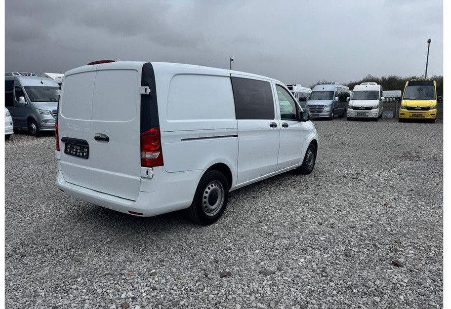 Mercedes-Benz Vito - Dodávka s dvojitou kabinou: obrázek 4 Mercedes-Benz Vito - Dodávka s dvojitou kabinou: obrázek 4