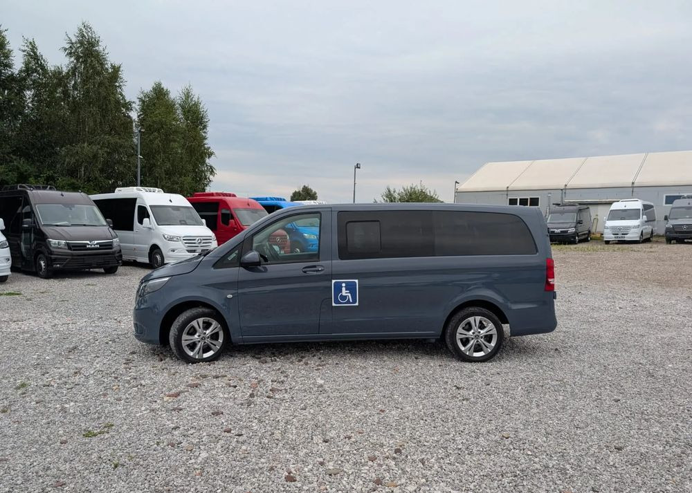 Minibus, Mikrobus Mercedes-Benz Vito: obrázek 10