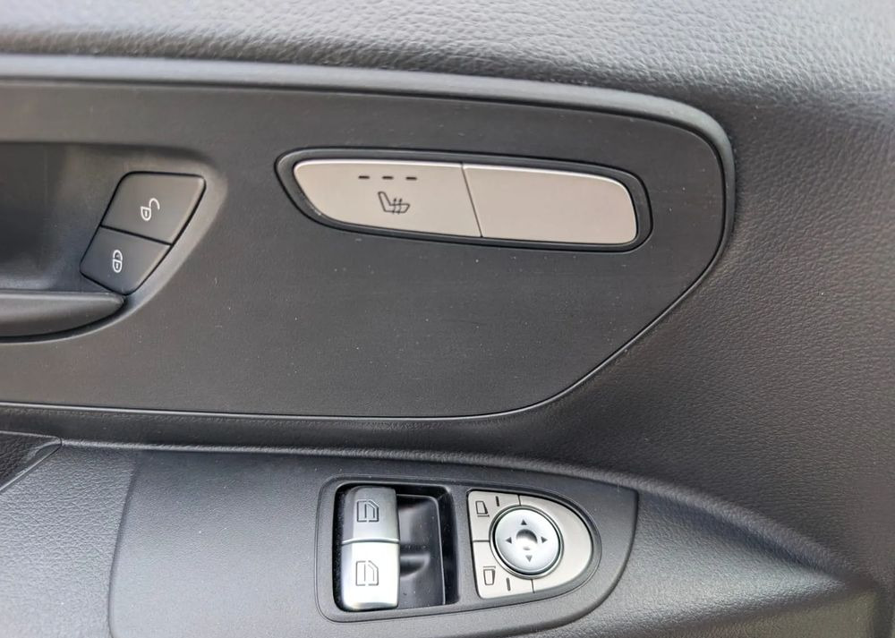 Nový Minibus, Elektrický autobus Mercedes-Benz eVito: obrázek 19