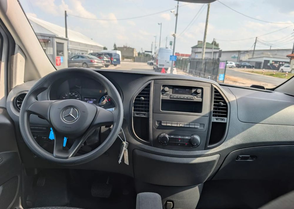 Nový Minibus, Elektrický autobus Mercedes-Benz eVito: obrázek 20
