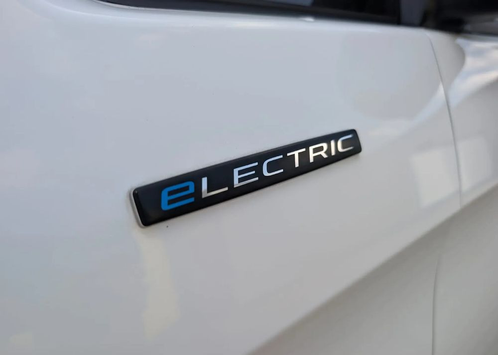 Nový Minibus, Elektrický autobus Mercedes-Benz eVito: obrázek 14