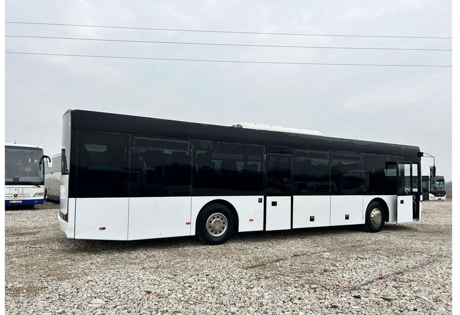 Solaris InterUrbino - Autobus příměstský: obrázek 5 Solaris InterUrbino - Autobus příměstský: obrázek 5