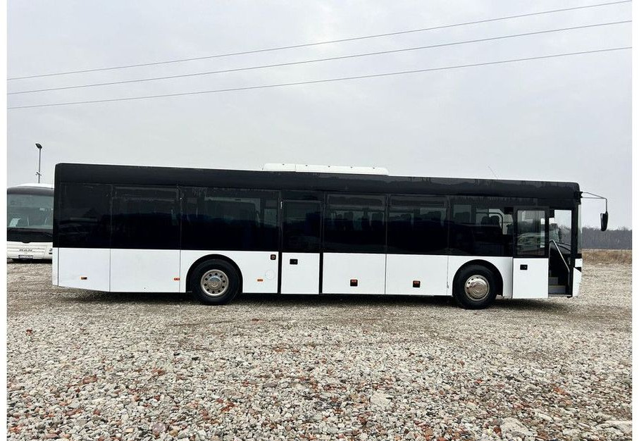 Solaris InterUrbino - Autobus příměstský: obrázek 4 Solaris InterUrbino - Autobus příměstský: obrázek 4
