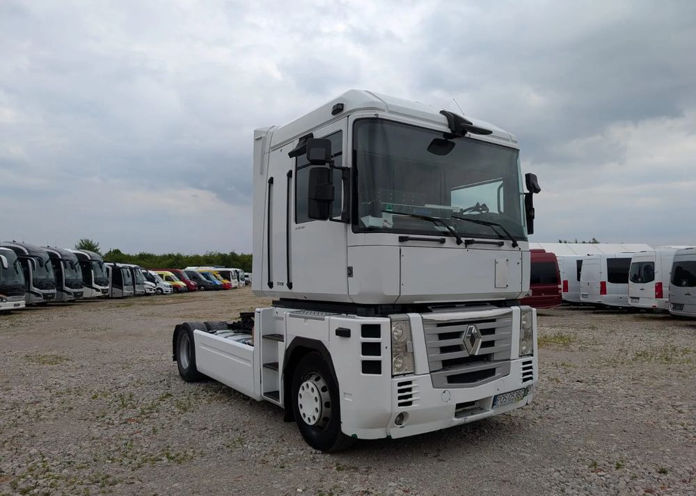 Renault Magnum - Tahač: obrázek 1 Renault Magnum - Tahač: obrázek 1