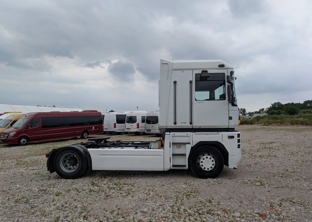 Renault Magnum - Tahač: obrázek 3 Renault Magnum - Tahač: obrázek 3