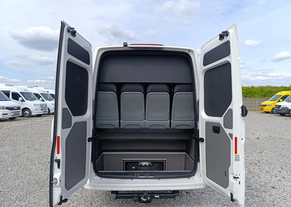 Nový Minibus, Mikrobus Volkswagen Crafter: obrázek 6