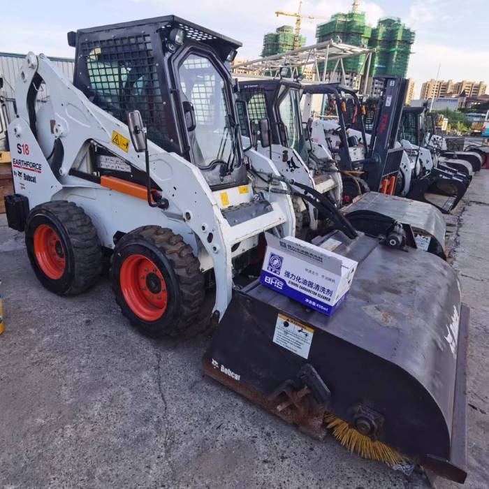 BOBCAT S18 - Smykový nakladač: obrázek 1 BOBCAT S18 - Smykový nakladač: obrázek 1