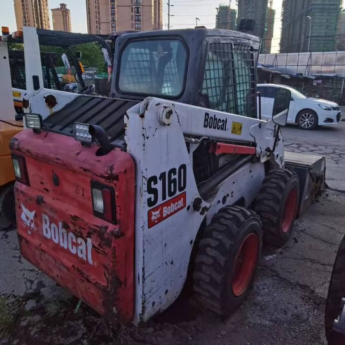 BOBCAT s160 - Smykový nakladač: obrázek 3 BOBCAT s160 - Smykový nakladač: obrázek 3