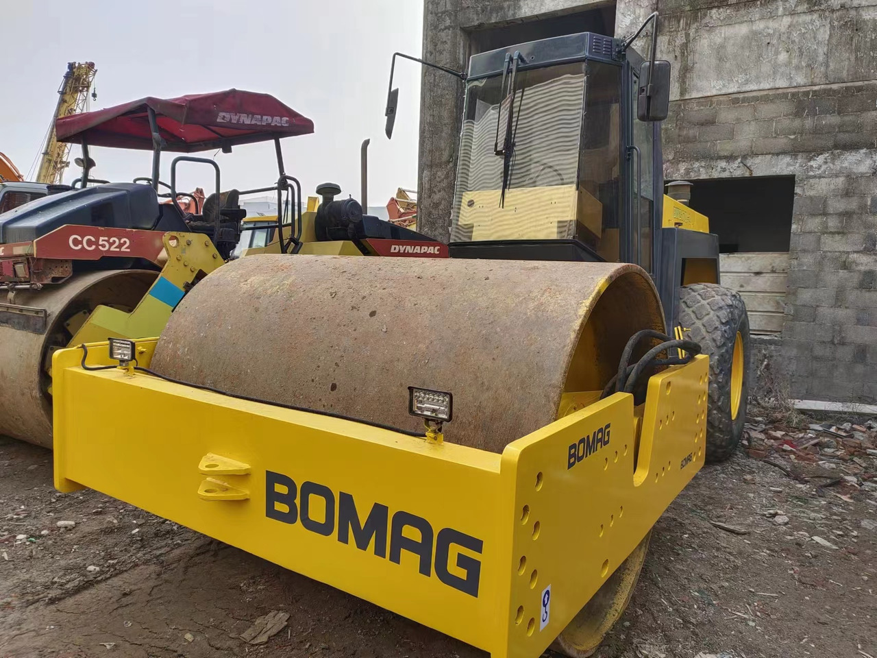 BOMAG BW 217D - Kompaktor: obrázek 2 BOMAG BW 217D - Kompaktor: obrázek 2