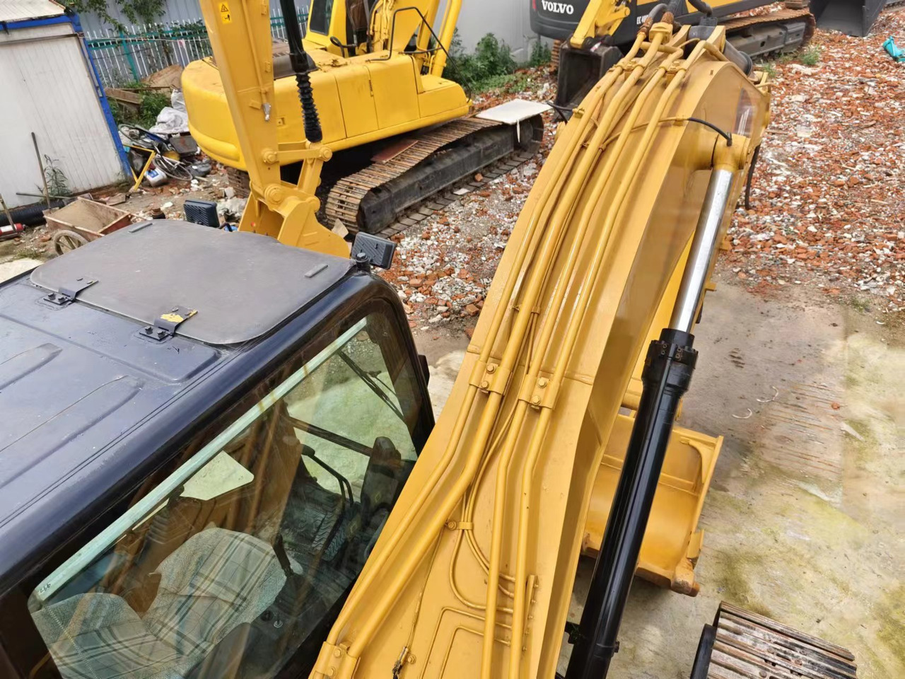 Nový Pásové rýpadlo CAT 320D 320D2 320: obrázek 6