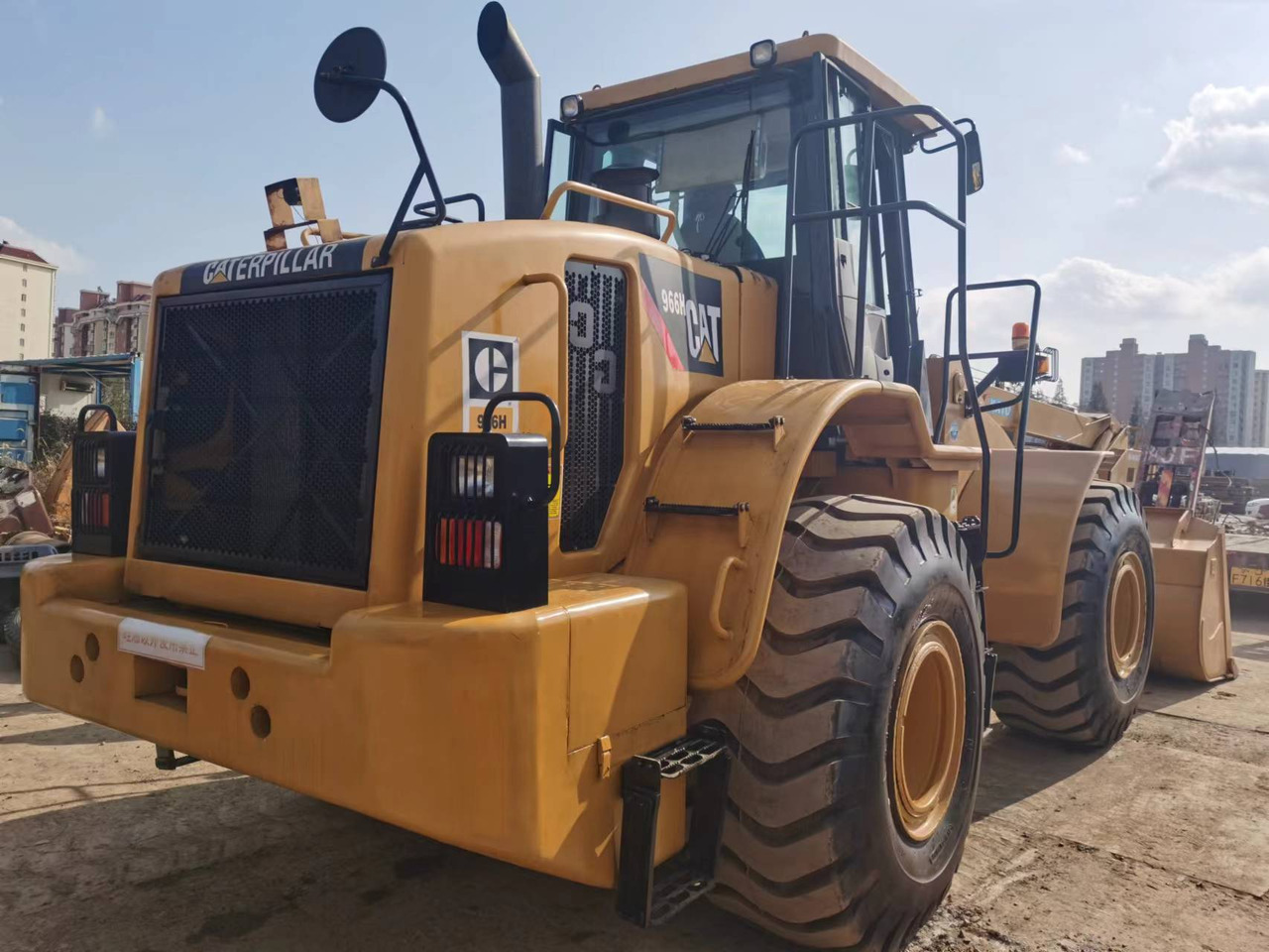 CAT 966H - Kolový nakladač: obrázek 2 CAT 966H - Kolový nakladač: obrázek 2