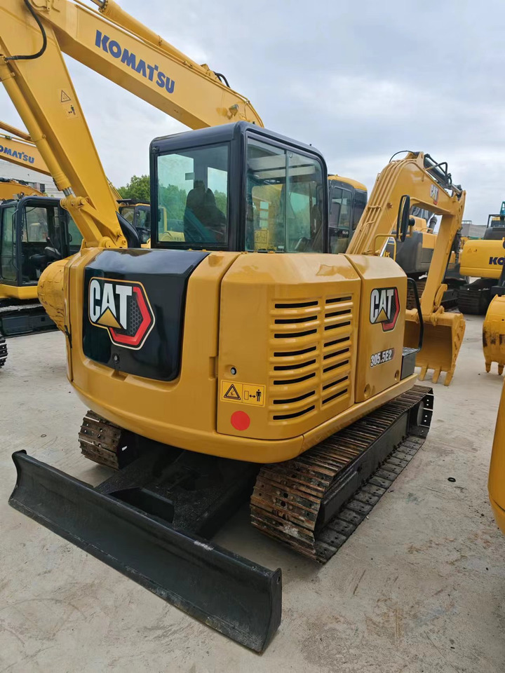 CATERPILLAR 305.5E2 - Mini rýpadlo: obrázek 2 CATERPILLAR 305.5E2 - Mini rýpadlo: obrázek 2