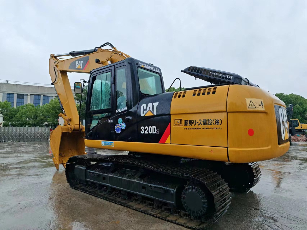 CATERPILLAR 320D2 CAT - Pásové rýpadlo: obrázek 2 CATERPILLAR 320D2 CAT - Pásové rýpadlo: obrázek 2