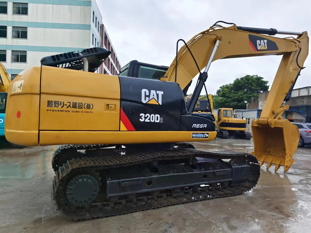 CATERPILLAR 320D2 CAT - Pásové rýpadlo: obrázek 1 CATERPILLAR 320D2 CAT - Pásové rýpadlo: obrázek 1