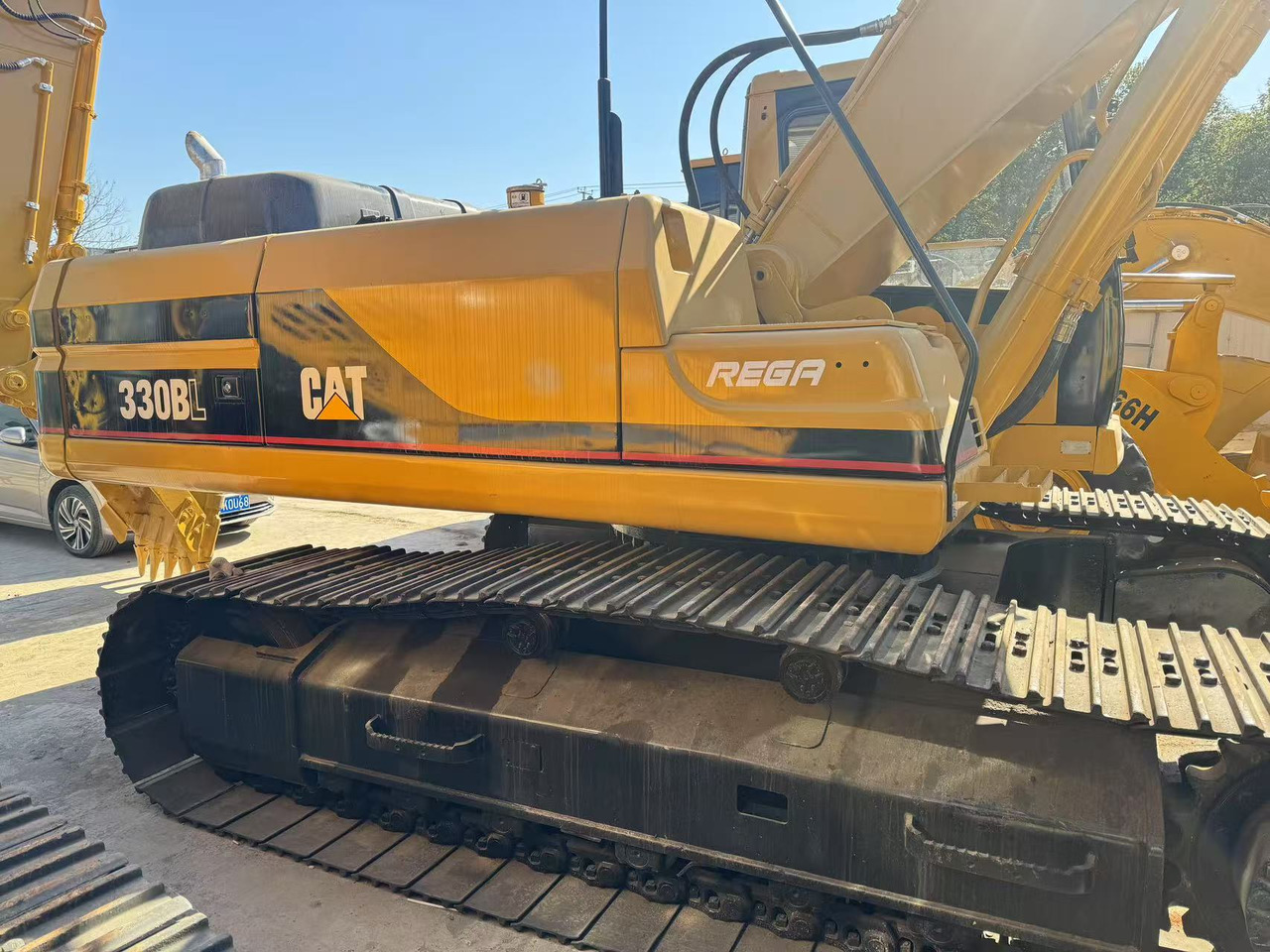 CATERPILLAR 330BL - Pásové rýpadlo: obrázek 2 CATERPILLAR 330BL - Pásové rýpadlo: obrázek 2