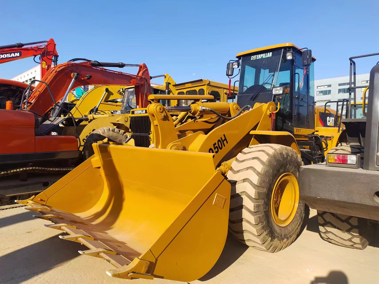 CATERPILLAR 950H - Kolový nakladač: obrázek 5 CATERPILLAR 950H - Kolový nakladač: obrázek 5