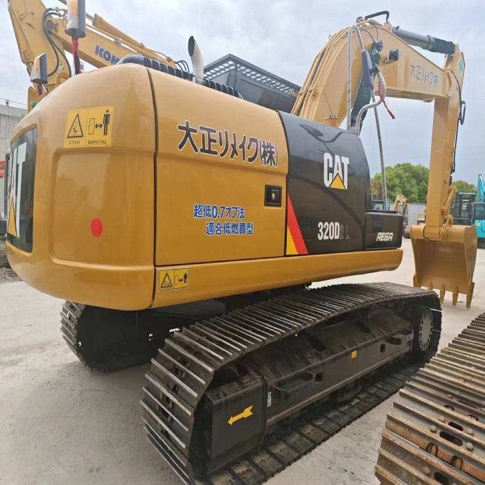 CATERPILLAR CAT 320DL Japan caterpillar brand new - Pásové rýpadlo: obrázek 2 CATERPILLAR CAT 320DL Japan caterpillar brand new - Pásové rýpadlo: obrázek 2