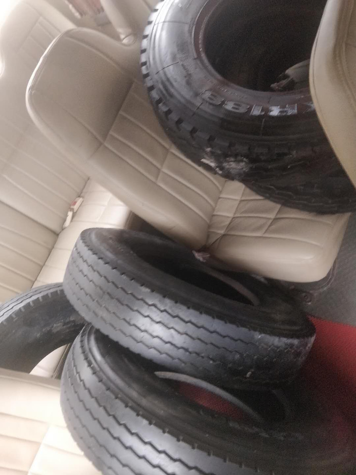 CHINA BRAND 700R16 for coaster bus toyota - Pneumatiky a ráfky pro Autobus příměstský: obrázek 3 CHINA BRAND 700R16 for coaster bus toyota - Pneumatiky a ráfky pro Autobus příměstský: obrázek 3