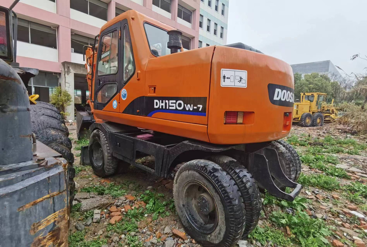 DOOSAN DH150W-7 - Kolesové rýpadlo: obrázek 5 DOOSAN DH150W-7 - Kolesové rýpadlo: obrázek 5